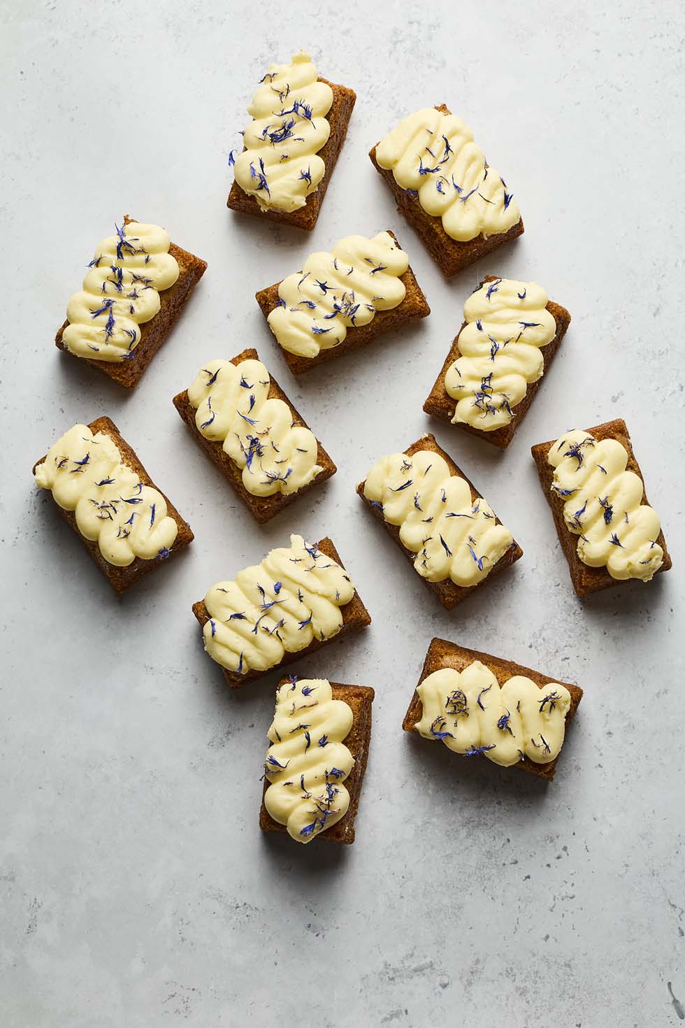 banner__product-carrot-spelt-cinnamon-baby-tin_980x1470_desktop