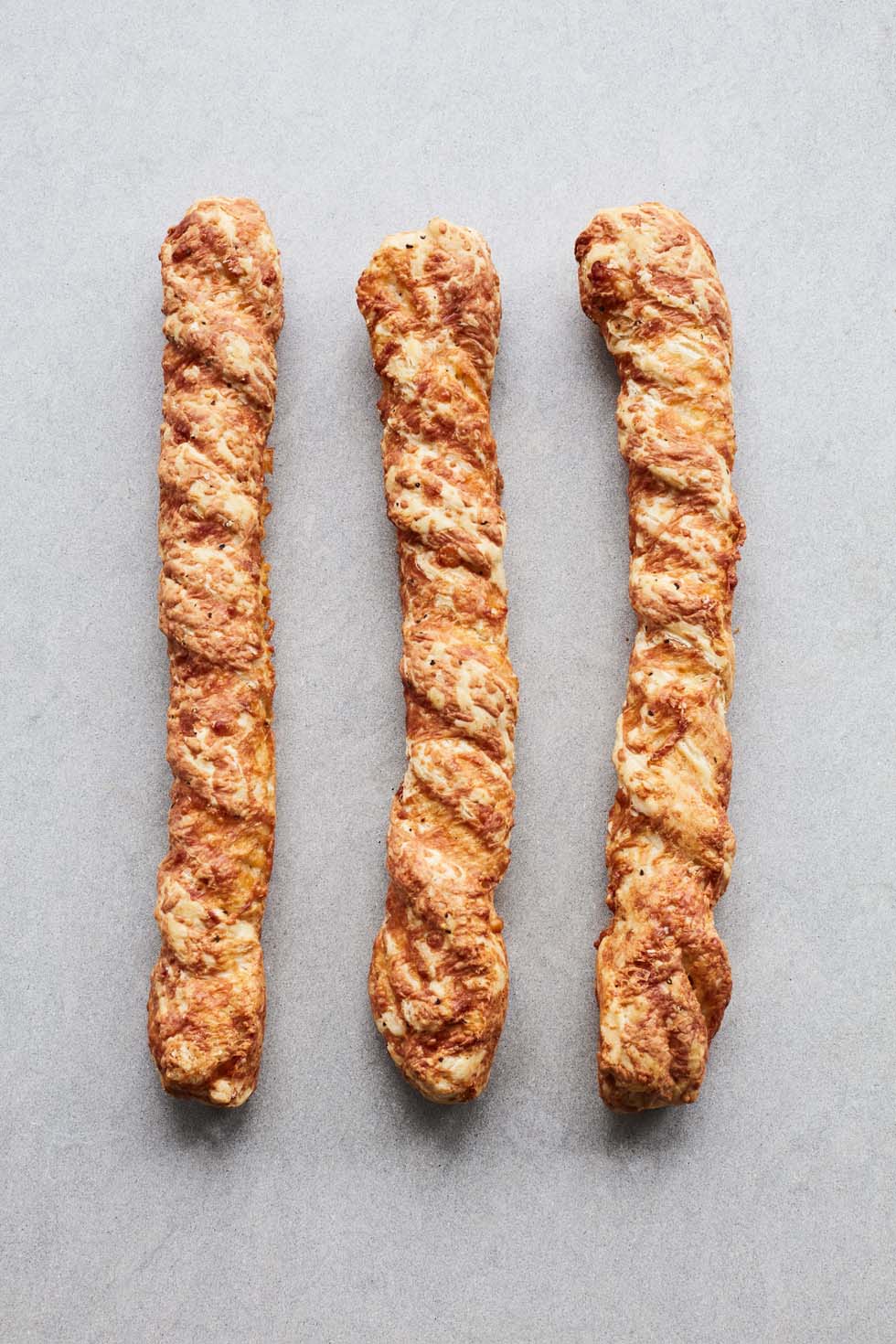 banner__product-cheese-straw_980x1470_desktop