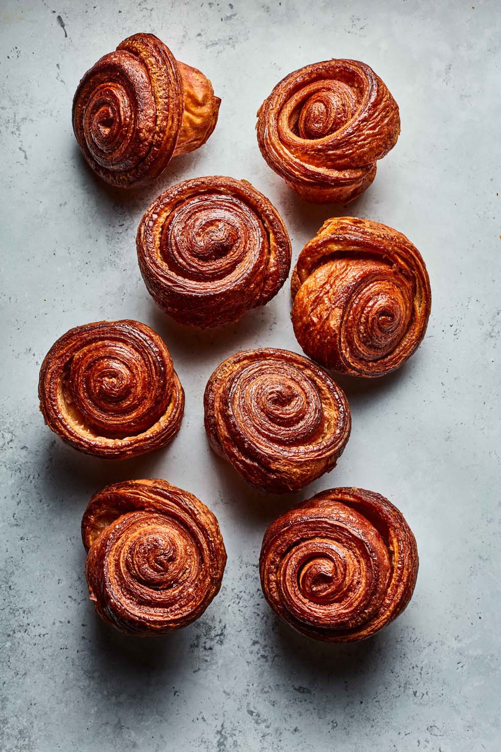 banner__product-cinnamon-bun_980x1470_desktop